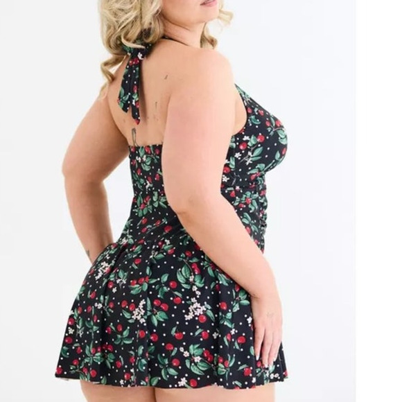 Torrid 2 (2X) Retro Chic Cherry Cherries Halter Swim Dress w/Briefs Swimsuit New - Picture 3 of 6